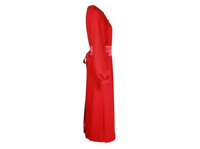 Autre Marque Vestido largo rojo con cinturón de satén Roja 