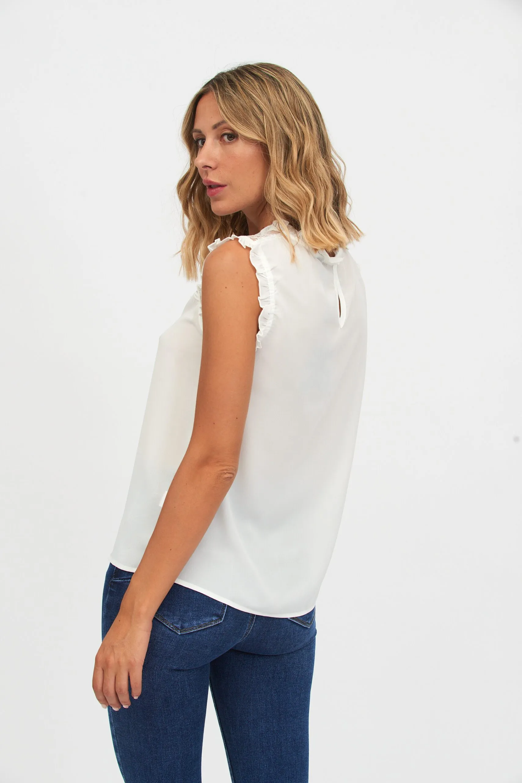 BLUSA ENCAJE BLANCO