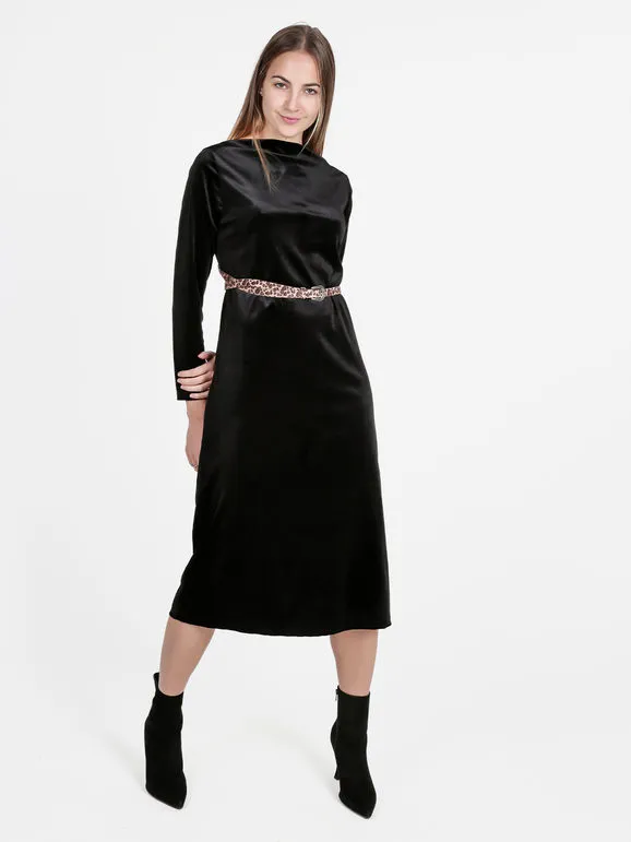Daystar Vestido largo de mujer de terciopelo con cinturón.