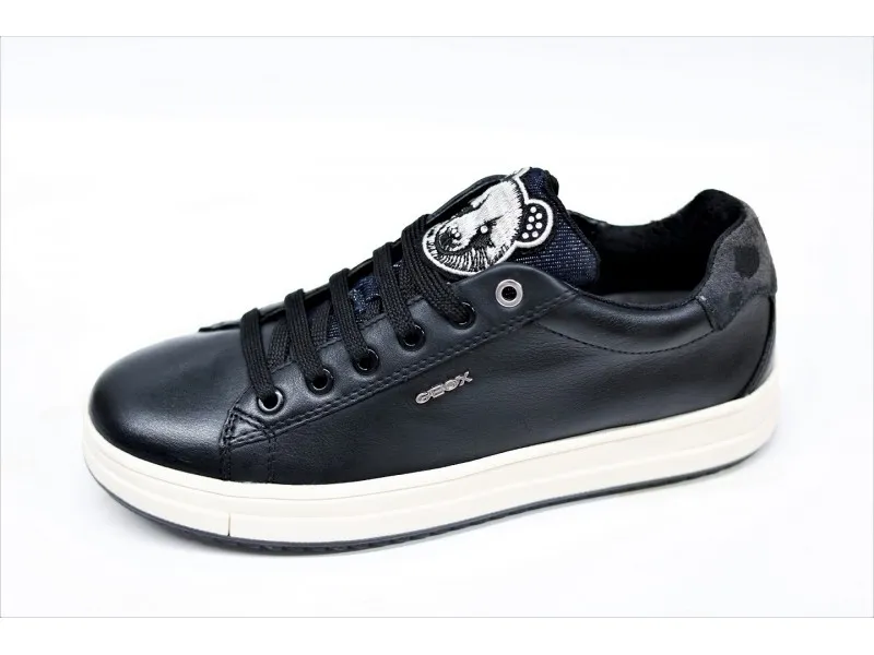 DEPORTIVO REBECCA  J04BDF GEOX EN COLOR NEGRO O BLANCO