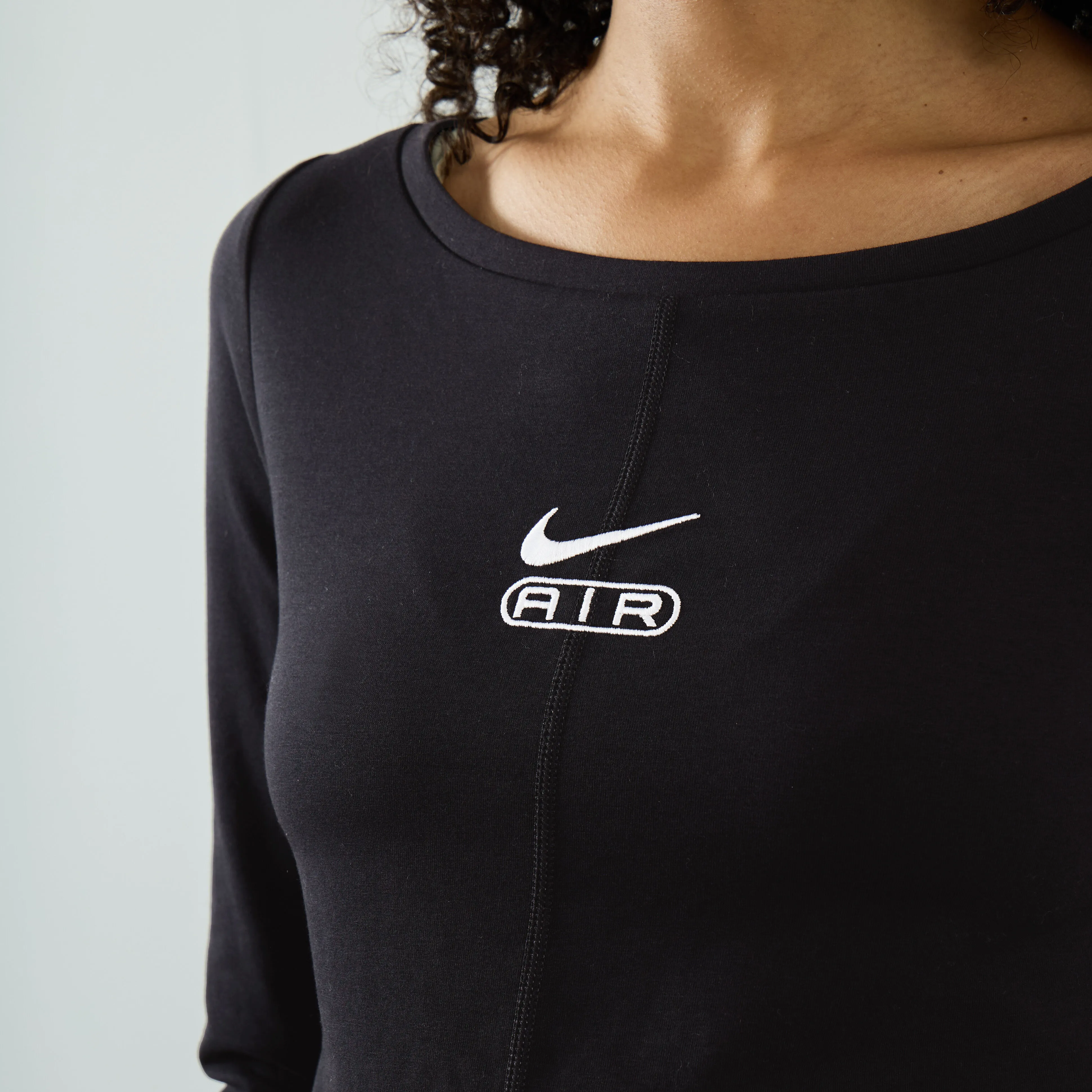 NIKE TOP AIR CENTERED LOGO