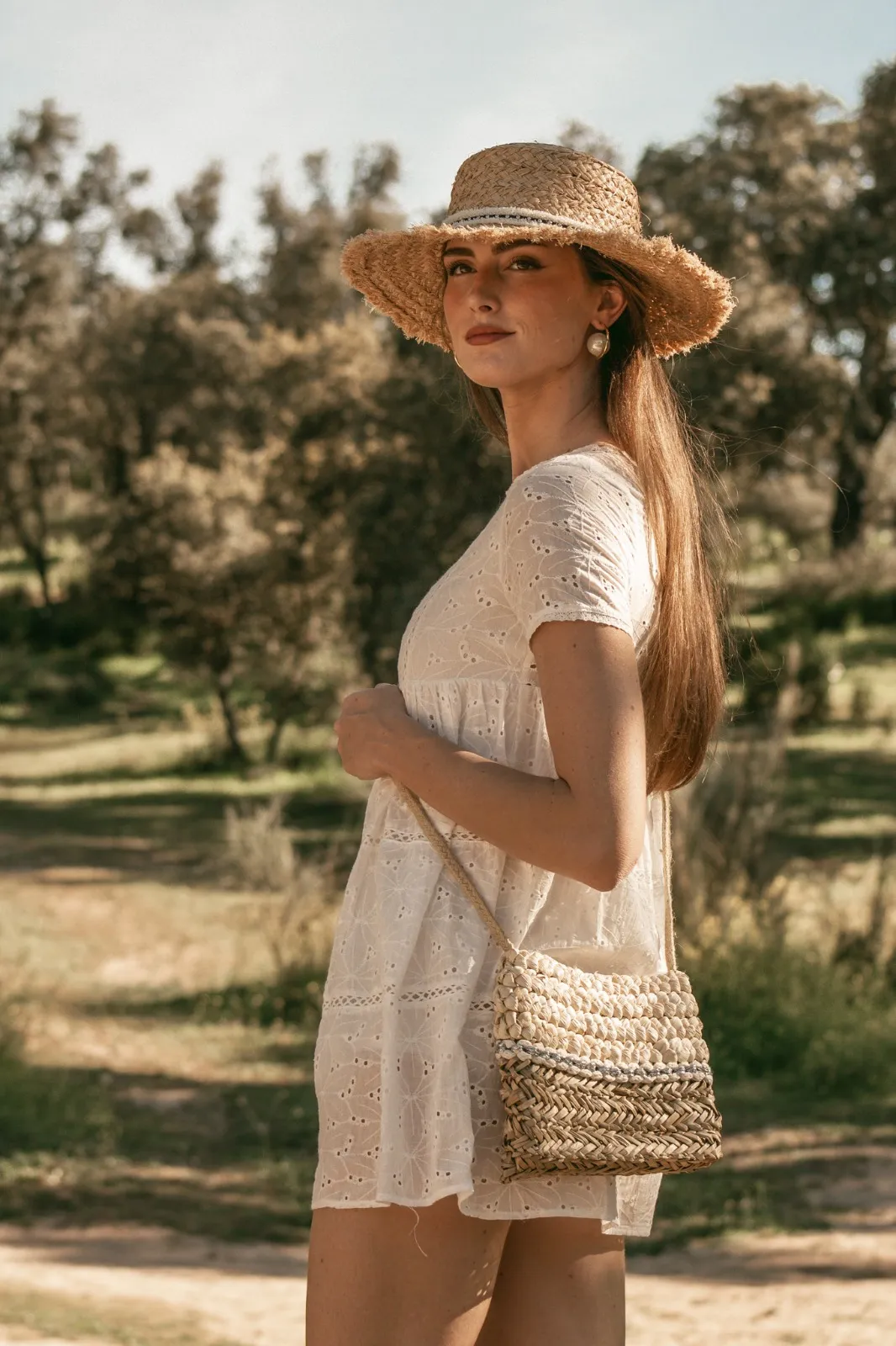 VESTIDO MONO CORTO BLANCO CALADO DEISY